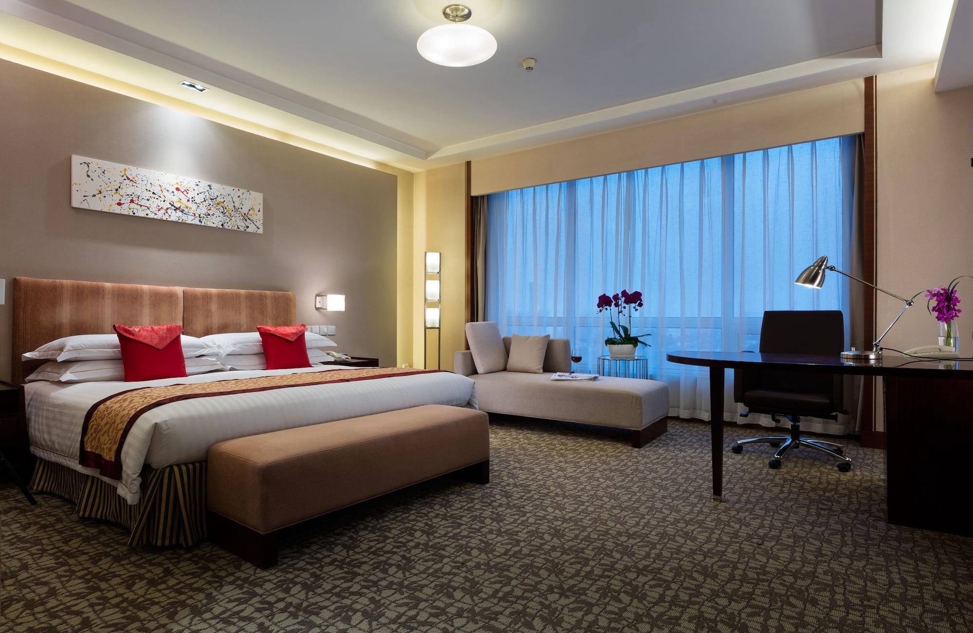 Отель Ramada Beijing North Changping Экстерьер фото